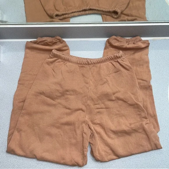 Joah Brown Oversized Joggers - Picture 9 of 15